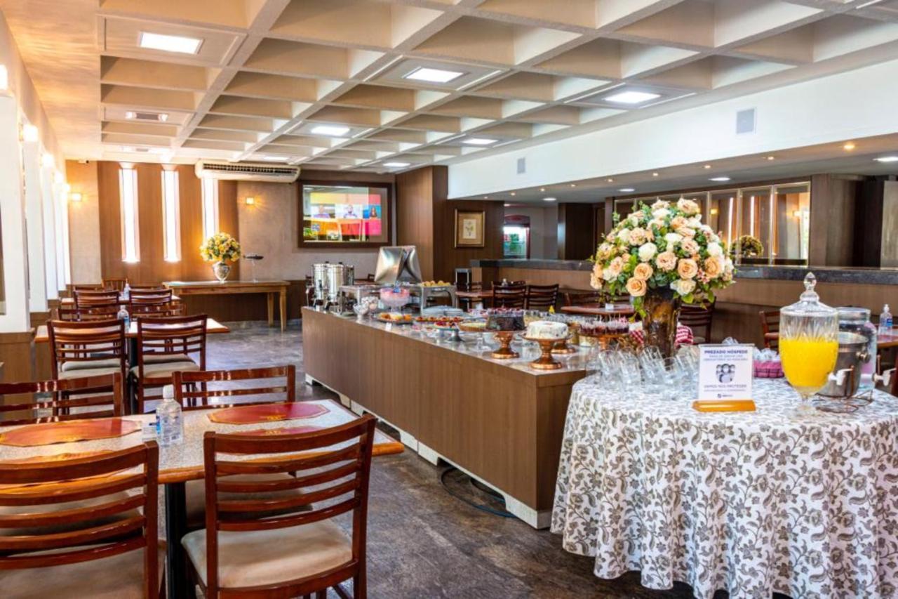 Hotel Dan Inn Uberaba & Convencoes By Nacional Inn Buitenkant foto