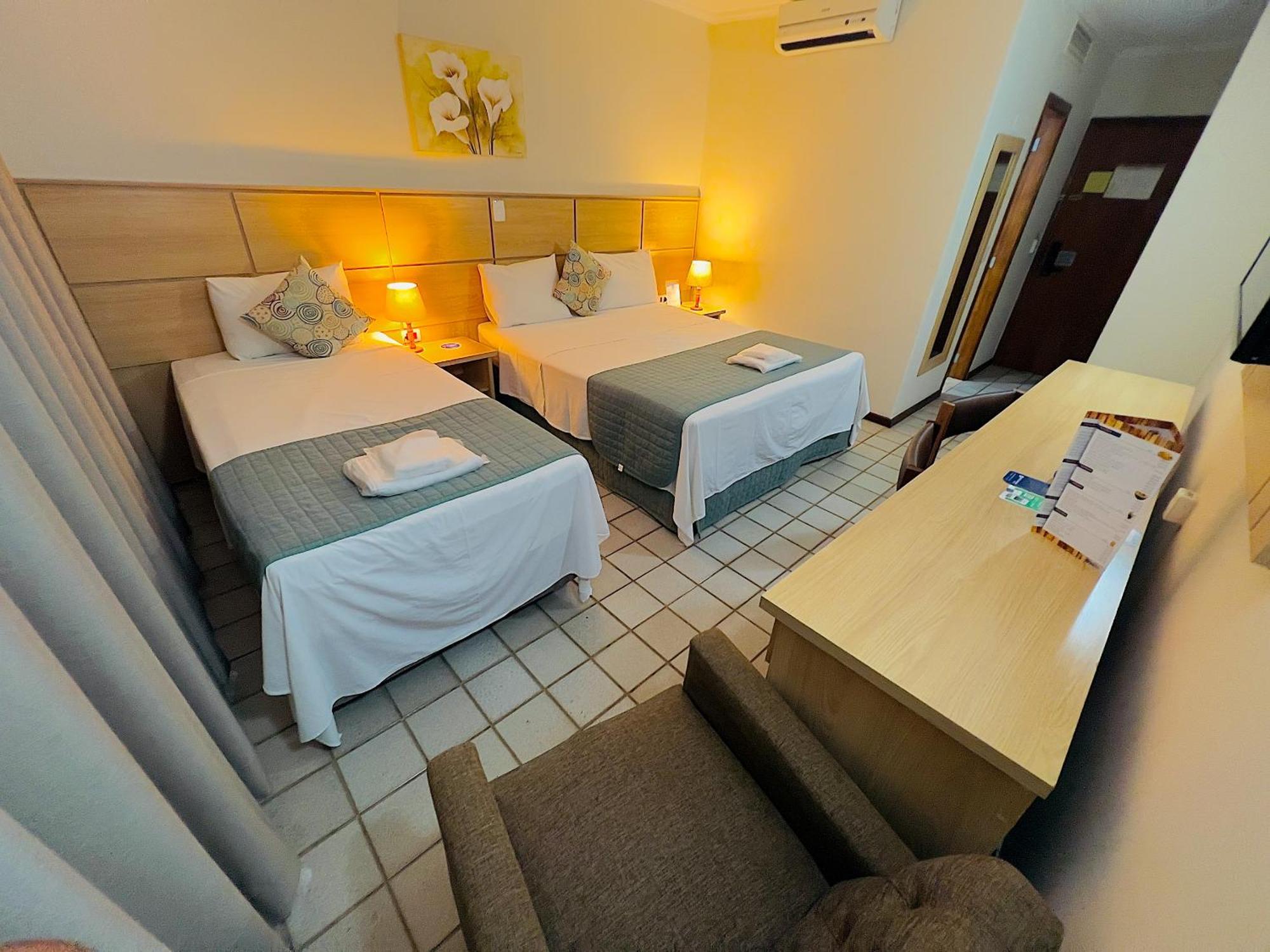 Hotel Dan Inn Uberaba & Convencoes By Nacional Inn Buitenkant foto